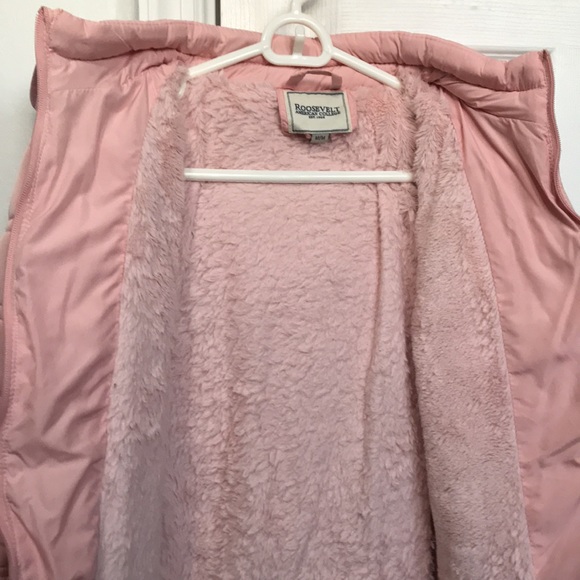 Winter Puffer Jacket - Picture 6 of 10